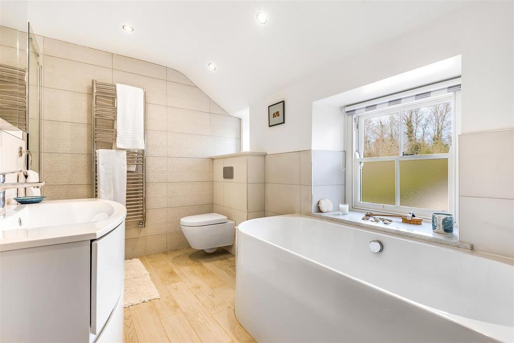 Farmhouse Bathroom