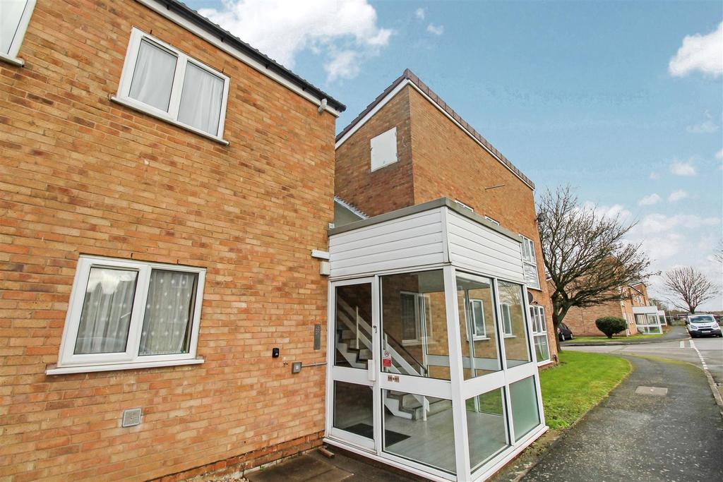 RYLAND CLOSE, SYDENHAM, LEAMINGTON SPA CV31 1HU 1 bed apartment £650