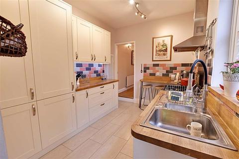 55 Shrubbery Avenue, Worcester, WR1 1QP