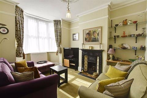 55 Shrubbery Avenue, Worcester, WR1 1QP