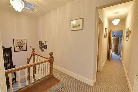 55 Shrubbery Avenue, Worcester, WR1 1QP