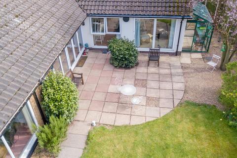 7 Barratt Crescent, Attenborough, Nottingham, NG9 6AH