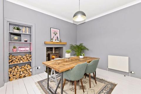 37 Craigie Road, Perth, PH2 0BL