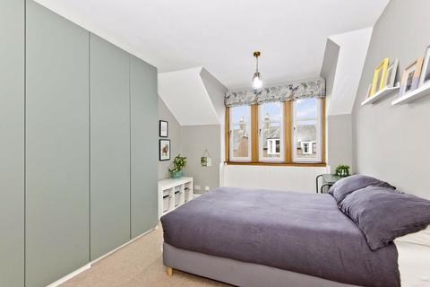 37 Craigie Road, Perth, PH2 0BL