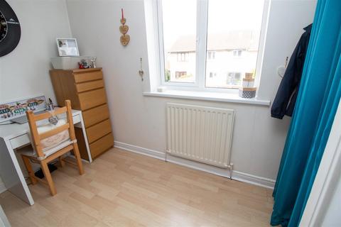 26 Bradbury Close, Gateshead, NE10 8UF