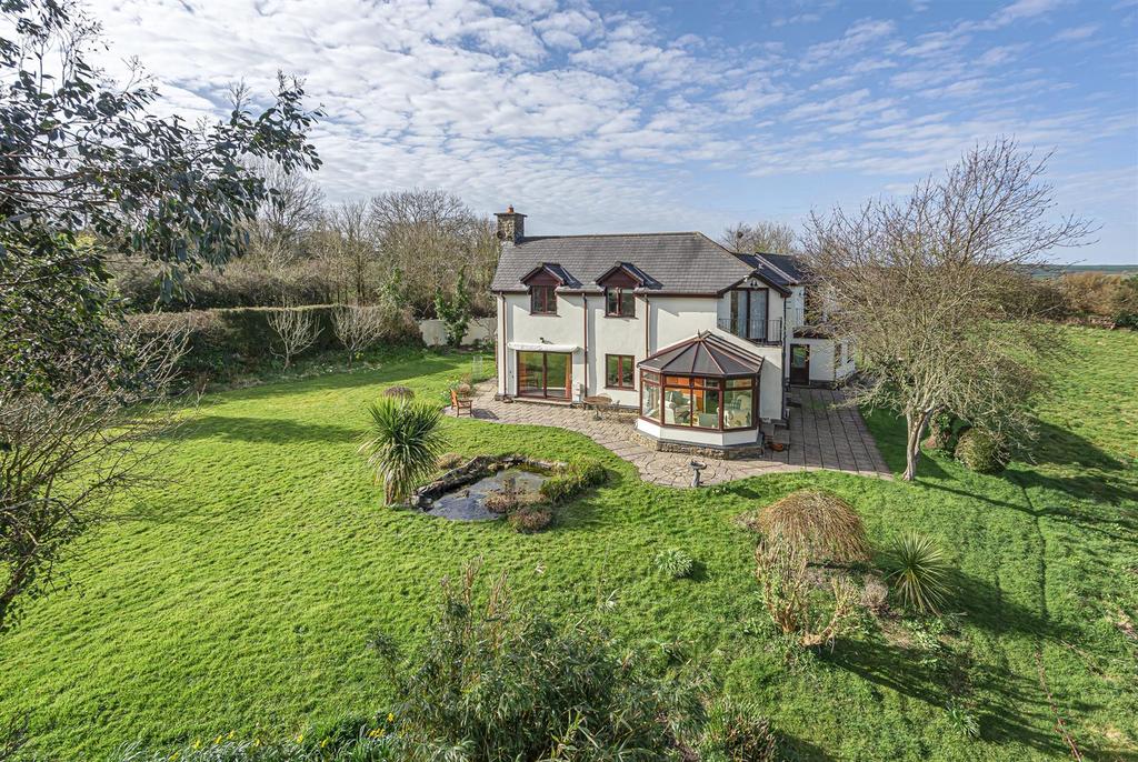 Lake Hill, Lake, Barnstaple 5 bed detached house £795,000