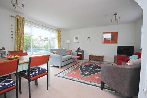 4 Ancroft Garth, High Shincliffe, Durham, DH1 2UD