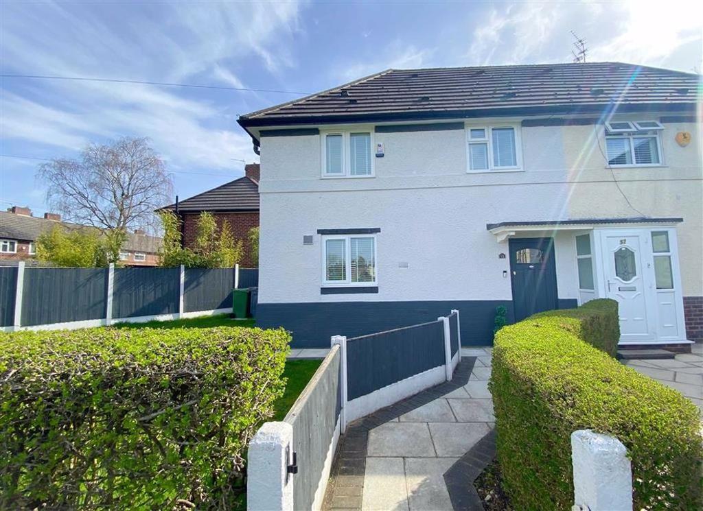Lawton Moor Road, Manchester 3 bed semidetached house £230,000