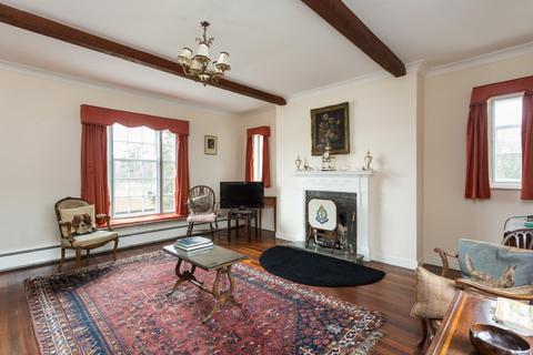 Lynne House Carr Lane, Sutton On The Forest, York, YO61 1EB