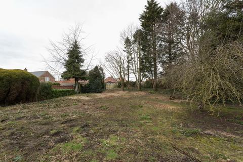 Lynne House Carr Lane, Sutton On The Forest, York, YO61 1EB