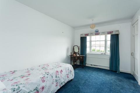 Lynne House Carr Lane, Sutton On The Forest, York, YO61 1EB