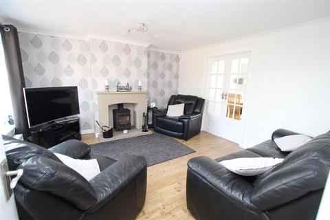 8 High Ash, Shipley, BD18 1NA
