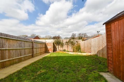 35 Hankinson Road, Warwick, CV34 5NF