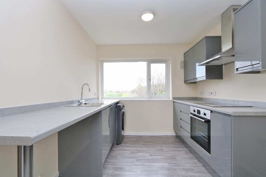 Cherwell Road, Keynsham 2 bed flat £875 pcm (£202 pw)