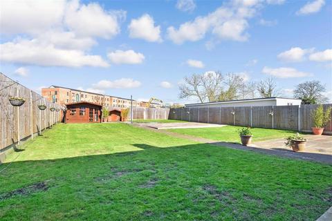 36 Caldwell Road, Stanford-le-hope, SS17 0LP