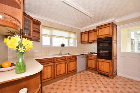 36 Caldwell Road, Stanford-le-hope, SS17 0LP