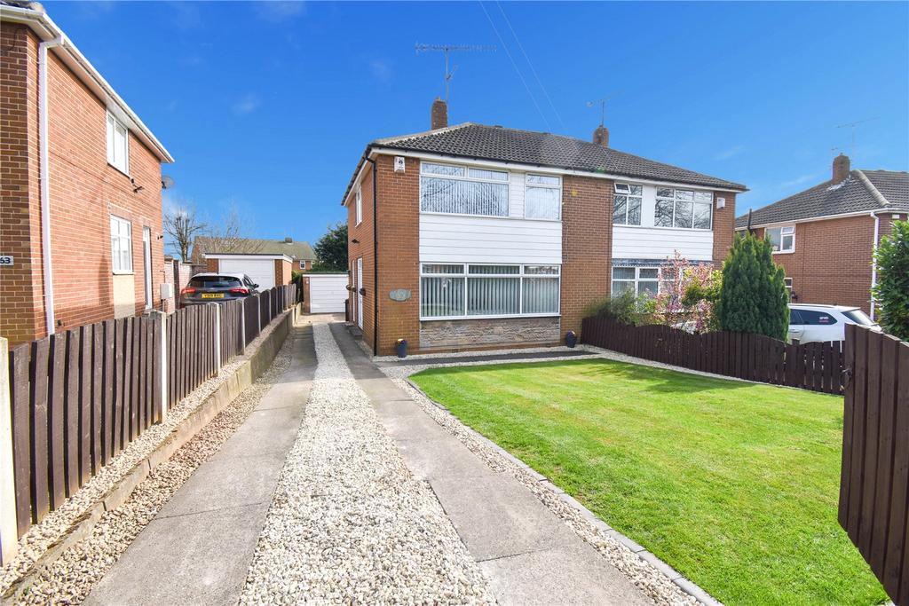 Newman Road, Grange Estate, Rotherham, S60 3 bed semidetached house