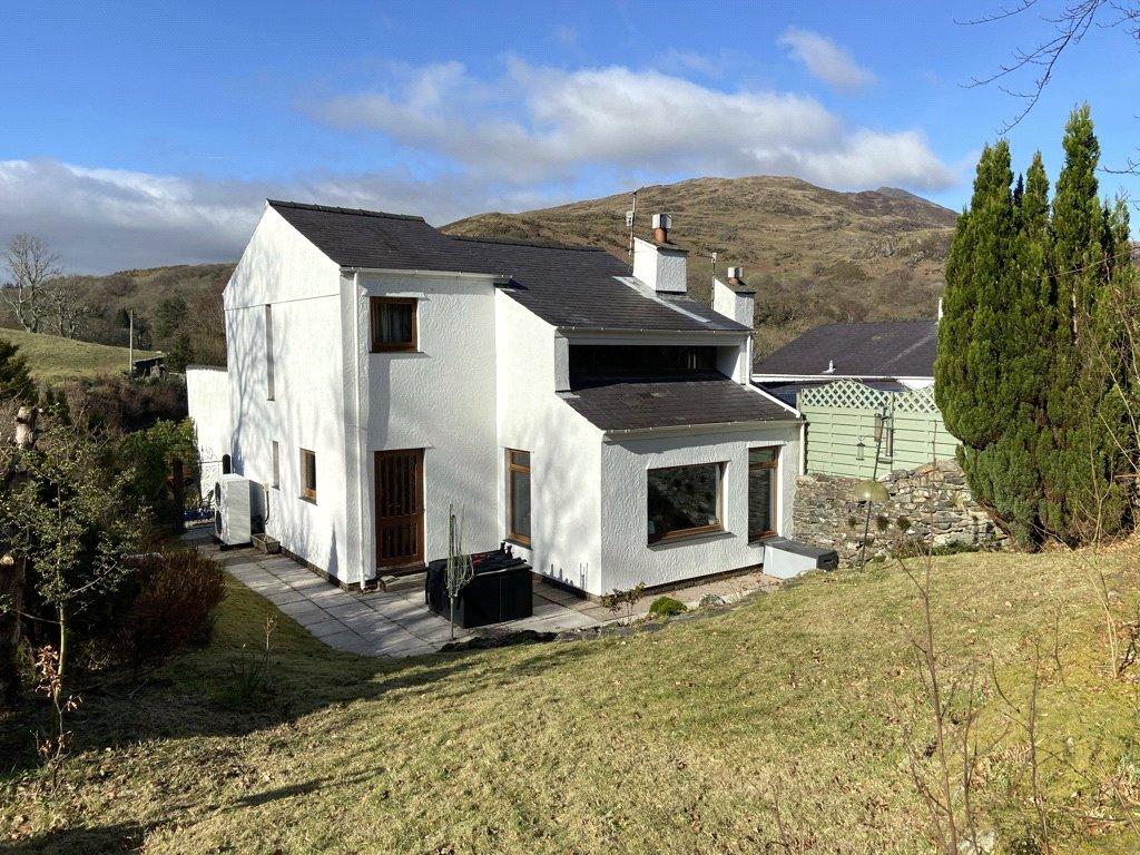 Oberon Woods, Beddgelert, Caernarfon, Gwynedd, LL55 4 bed detached