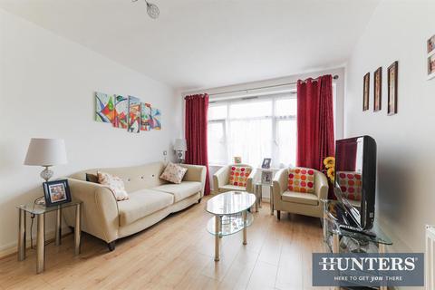 26 Grafton Close, Hounslow, TW4 5NQ