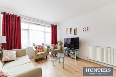 26 Grafton Close, Hounslow, TW4 5NQ