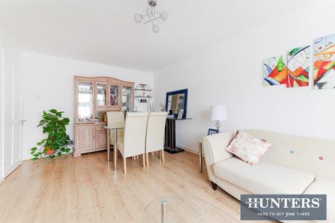 26 Grafton Close, Hounslow, TW4 5NQ