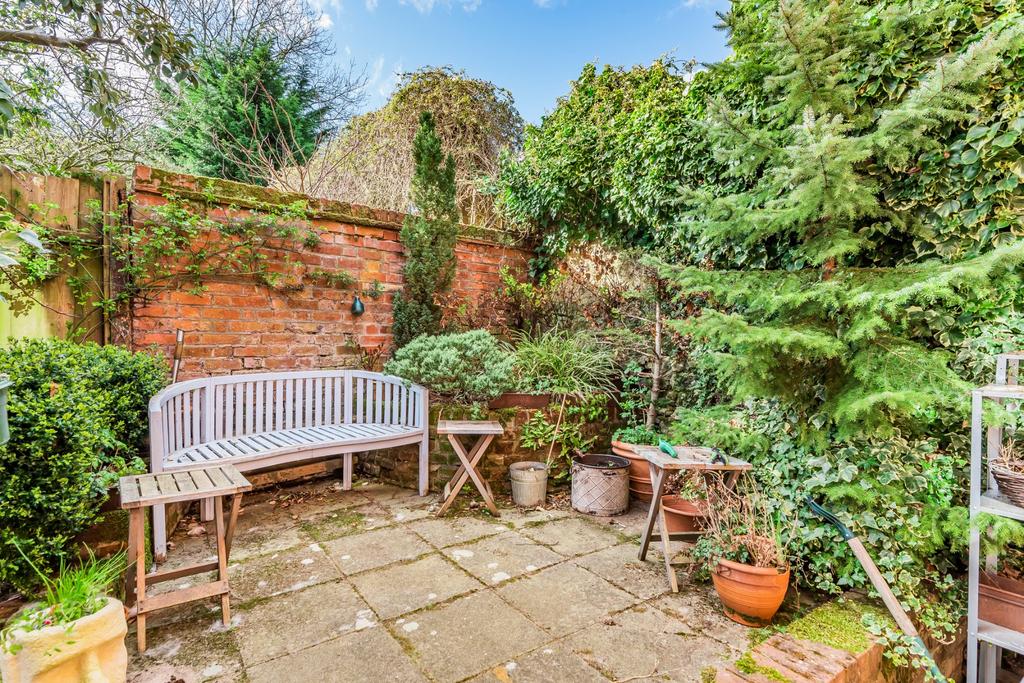 Courtyard Garden