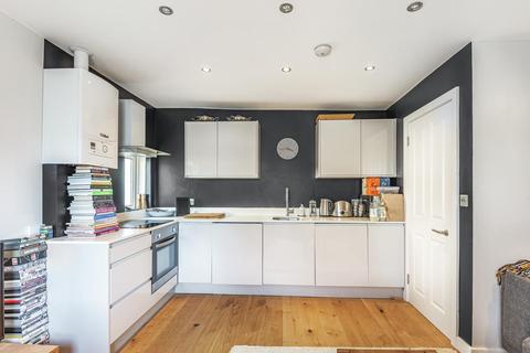 Flat F, 9 Hamlet Road, London, SE19 2AP