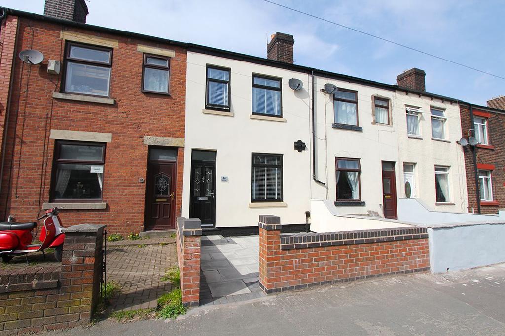 Lily Lane, Bamfurlong, Wigan, WN2 5JS 2 bed terraced house £99,995
