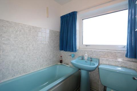 1 Maethlon Close, Tywyn, LL36 0BN