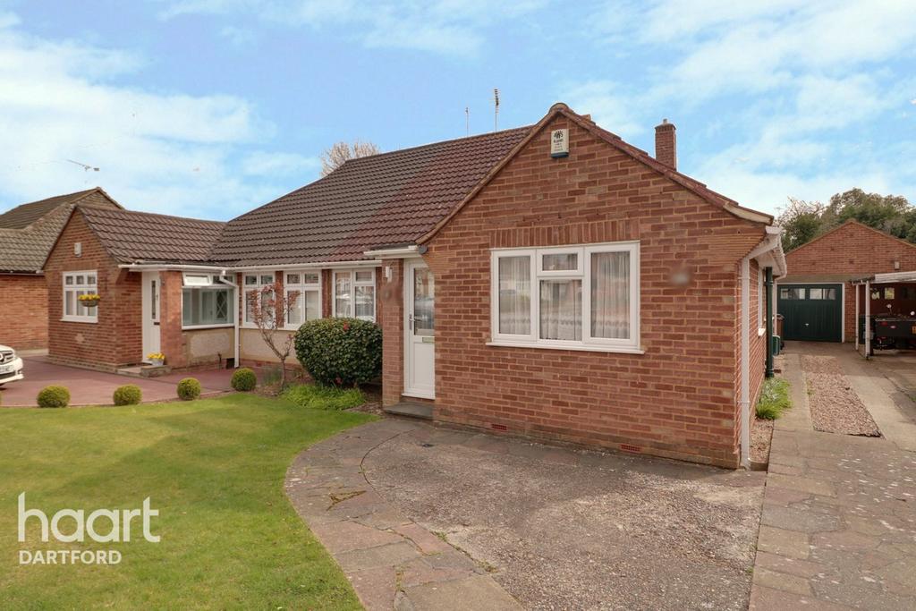 Silver Birch Close, Dartford 3 bed semidetached bungalow for sale £