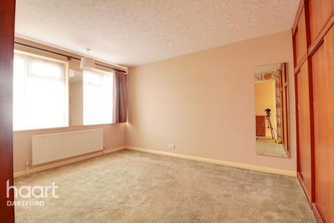 14 Silver Birch Close, Dartford, DA2 7NH