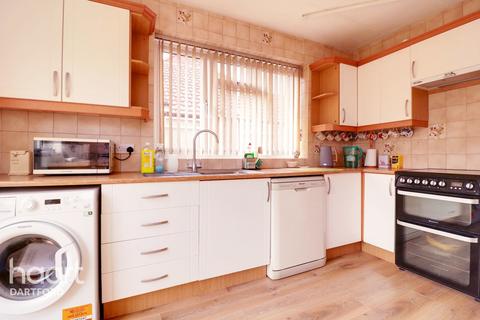 14 Silver Birch Close, Dartford, DA2 7NH