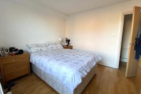 1 bedroom flat to rent, Packington Street, Islington