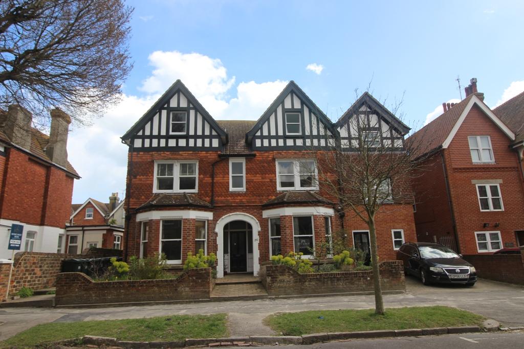 Enys Road, Upperton, Eastbourne BN21 2 bed flat for sale £179,950