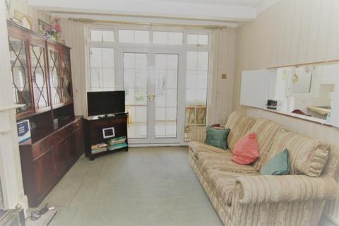 11 Morland Road, Harrow, HA3 9LU