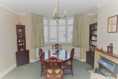 11 Morland Road, Harrow, HA3 9LU