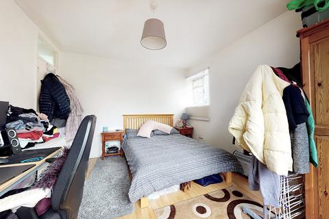 1 bedroom flat for sale, Kinloch Street, Holloway, London, N7