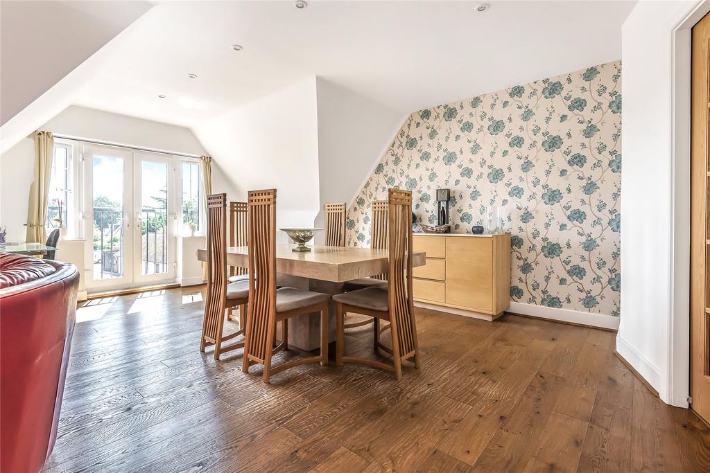 Living/Dining Room