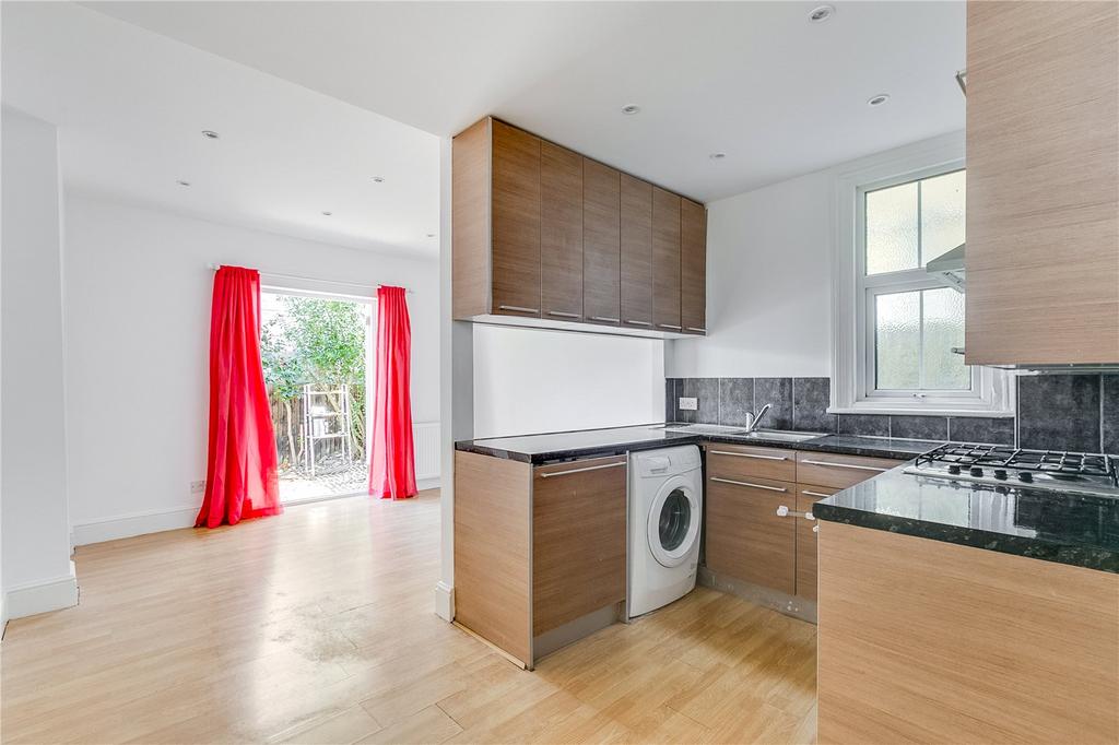 Kitchen/Recpetion