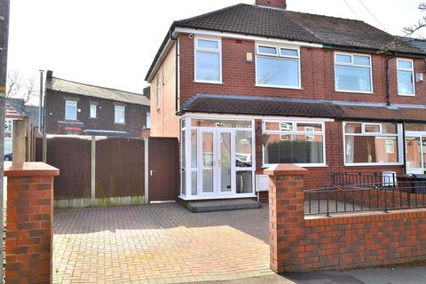 16 Harrow Avenue, Oldham, OL8 4HZ