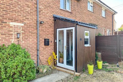 24 Frederick Thomas Road, Dursley, GL11 6NB