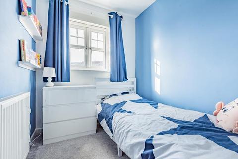40 Borrowdale Crescent, Leeds, LS12 2JB
