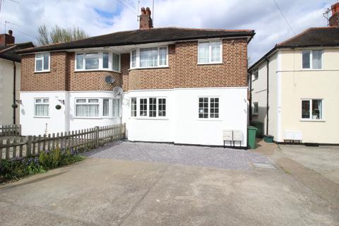 33 Reynolds Close, Carshalton, SM5 2AY