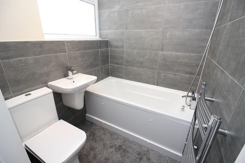 33 Reynolds Close, Carshalton, SM5 2AY