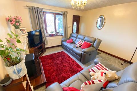 7 Central View, Bacup, OL13 9JX