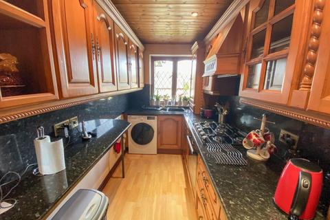 7 Central View, Bacup, OL13 9JX