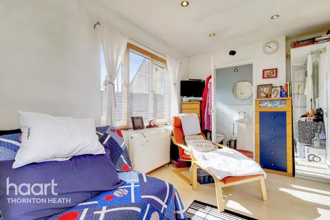 10 Brooklyn Avenue, London, SE25 4NL