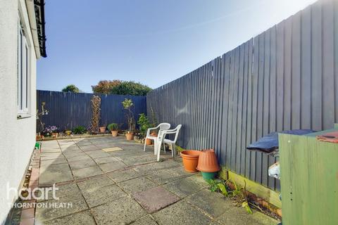 10 Brooklyn Avenue, London, SE25 4NL