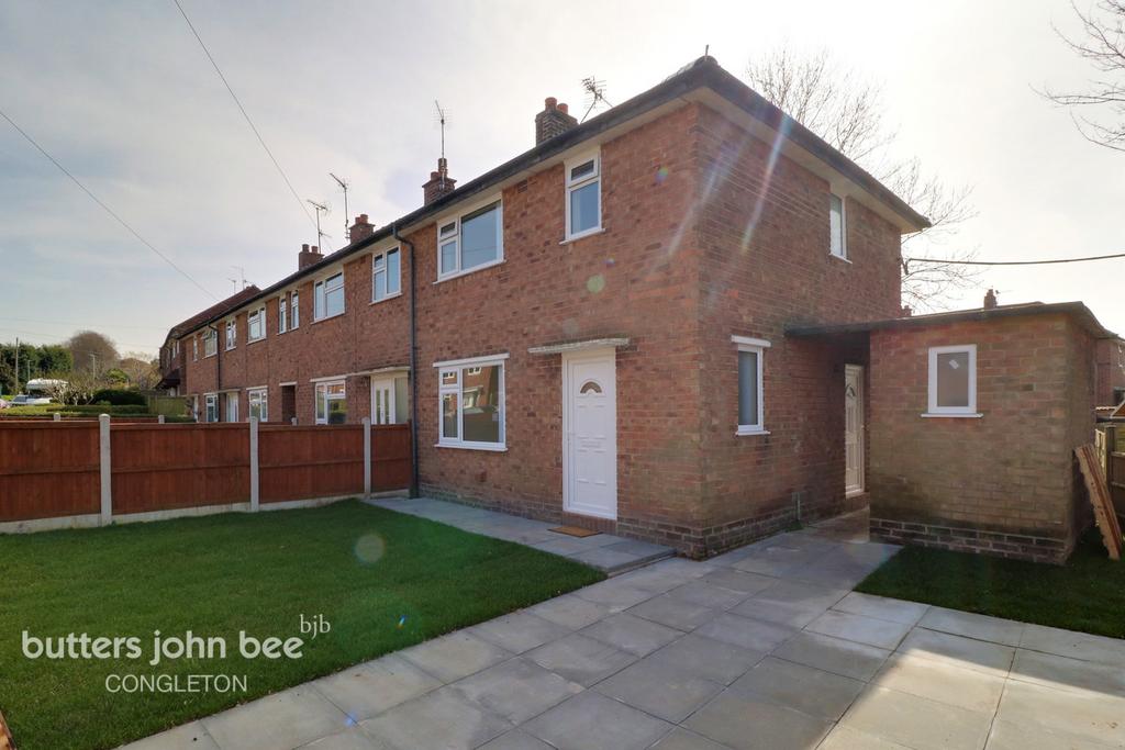 St Johns Road, Congleton 3 bed semidetached house for sale £170,000