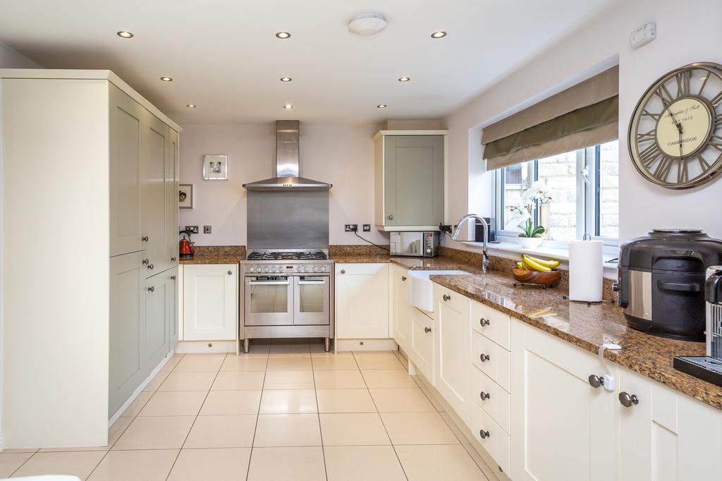 Kitchen Diner 1